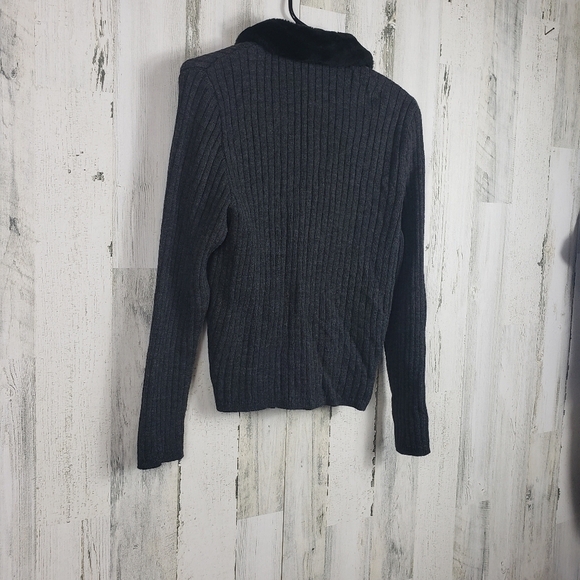 Plaza south gray, black wool blend sweater MP - Picture 5 of 12